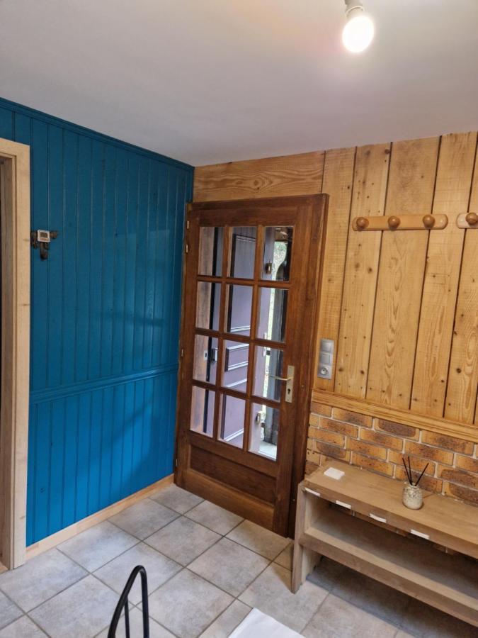 Chalet De La Foret 1 A 6 Pers Saint-Sauveur  Экстерьер фото